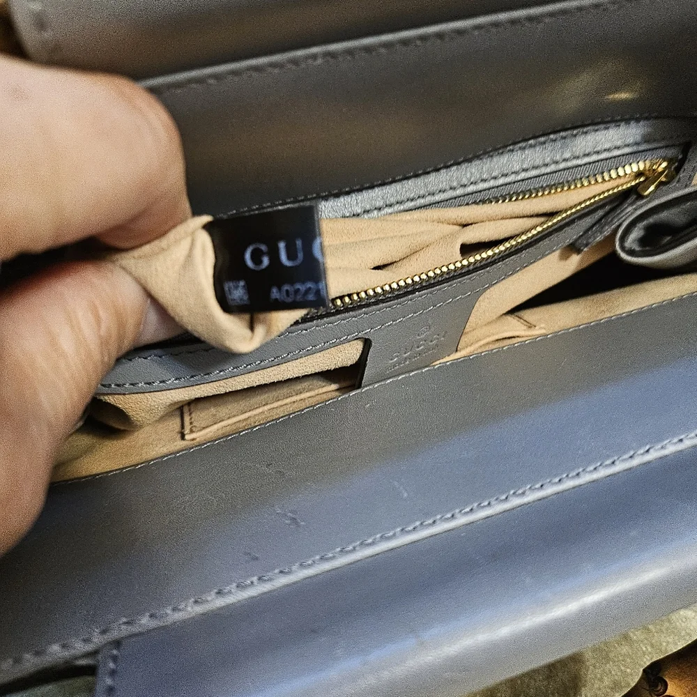 Authentic Gucci gray Leather bamboo handle 2 way bag - Picture 6 of 10
